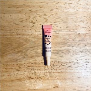 🎀2/20🎀 5 ML Too Faced Primed & Peachy Face Primer Mini
